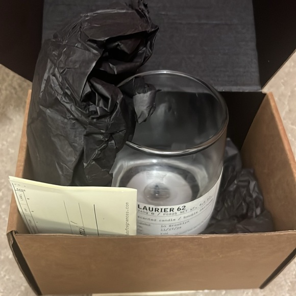 Le Labo Laurier 62 and Cade 26 Candle holders and original packaging - Picture 3 of 3